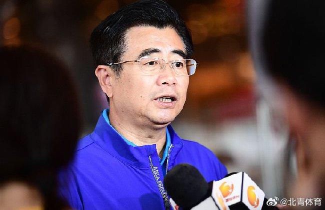 林奇的家人在其Facebook发文悼念：“我们怀着深深地遗憾宣布他的离去，世界破了一个洞，但正如他会说的那样，‘把目 大卫·林奇版《沙丘》上映40周年 北美院线将重映 2024-01-16 作为科幻圈绕不过去的IP，《沙丘》一直以来都是观众所关注的焦点。