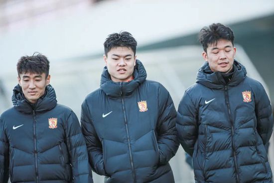 迪士尼CEO鲍勃·艾格罕见亲临现场，导演乔睿渤、制片人杨文娜携手关继威、张震、季冠霖、大鹏、费翔、金晨、王安宇等配音演员集体亮相，规模和阵容之盛大堪称近年之最。